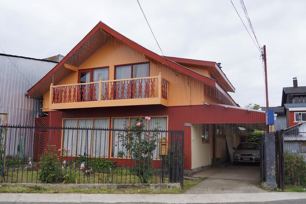 Casa Chilhué - Hostal Residencial Castro Extérieur photo