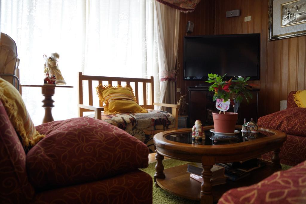 Casa Chilhué - Hostal Residencial Castro Extérieur photo